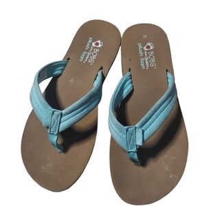 8 Bob's teal flip flops